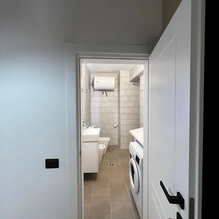 Salty Apartment Durres